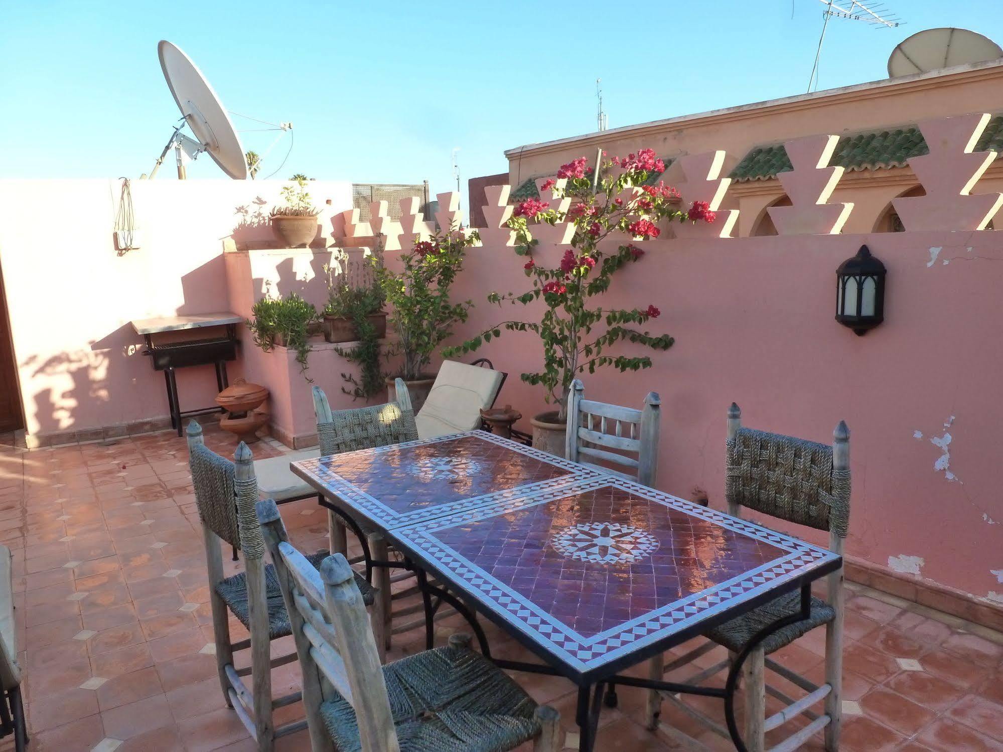 Dar Mar'Ouka , Maison D'Hotes Marrakesh Exterior photo